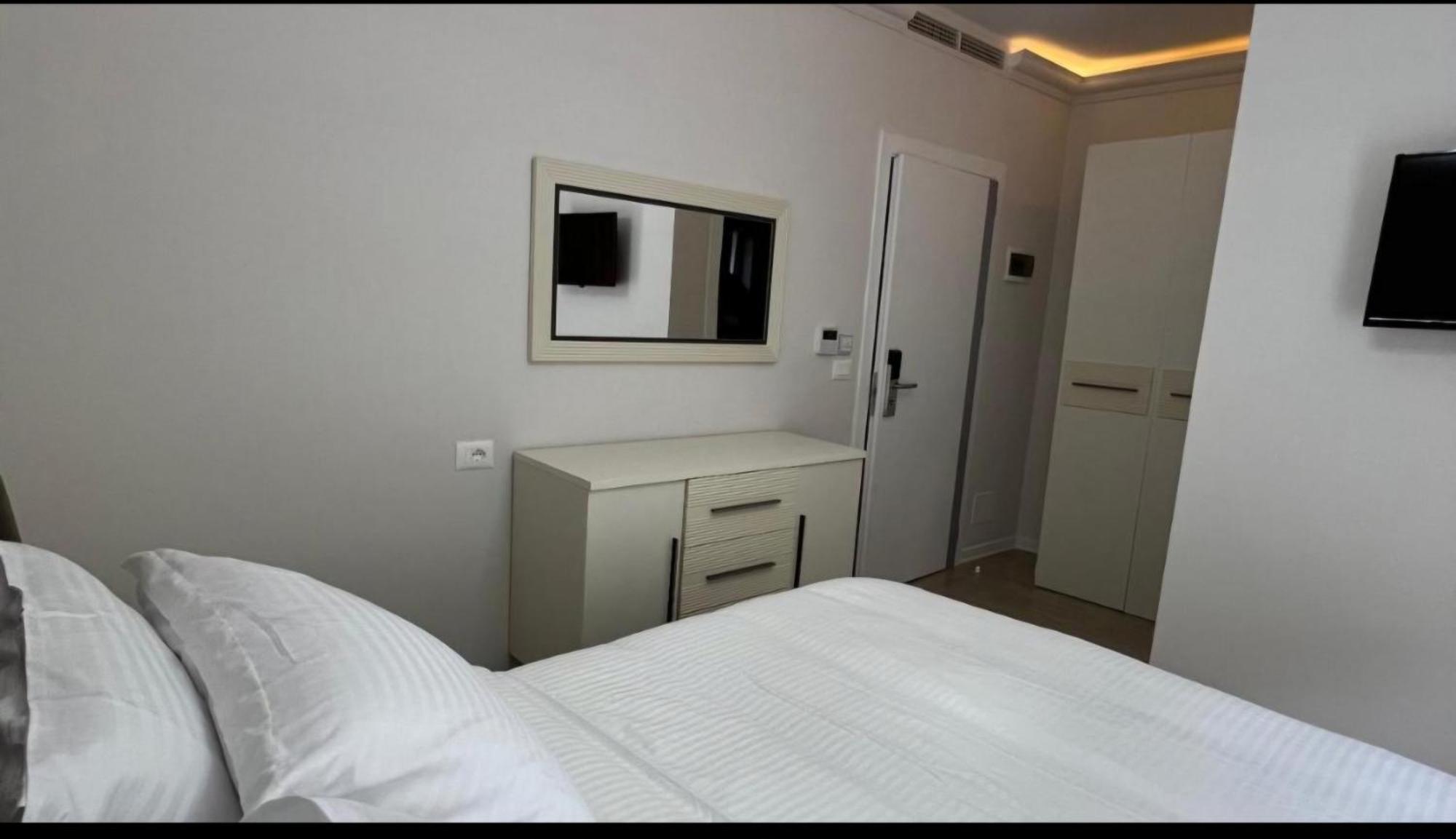 Hotel Demoli 波格拉德茨 外观 照片